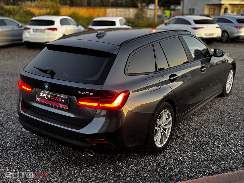 BMW 330 e Touring Corporate Edition Auto