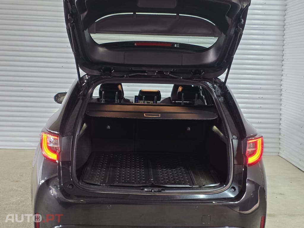 Toyota Corolla Touring Sports 1.8 Hybrid Comfort+P.Sport