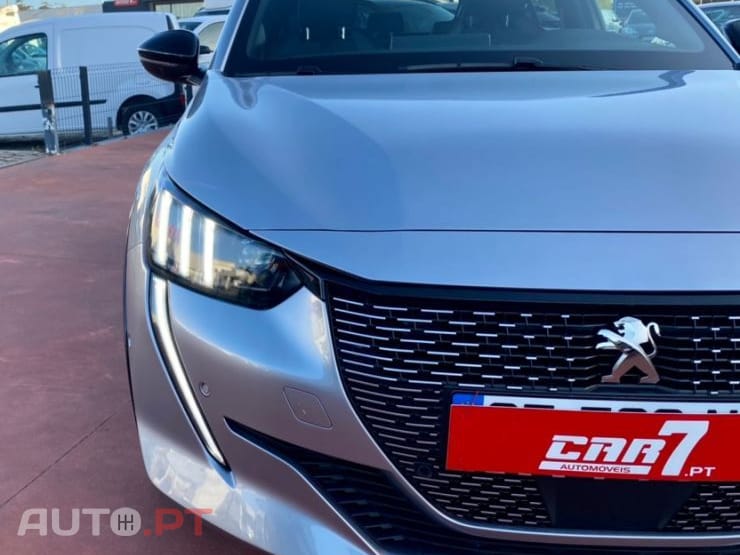 Peugeot E-208 GT Pack