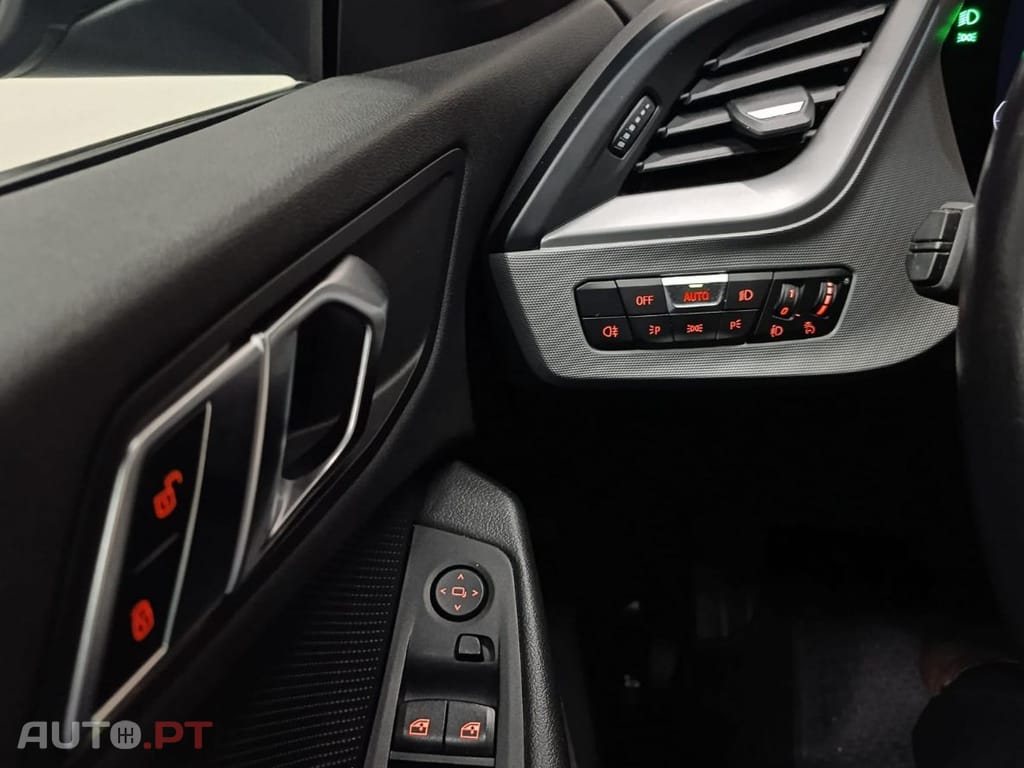 BMW 216 d Auto 