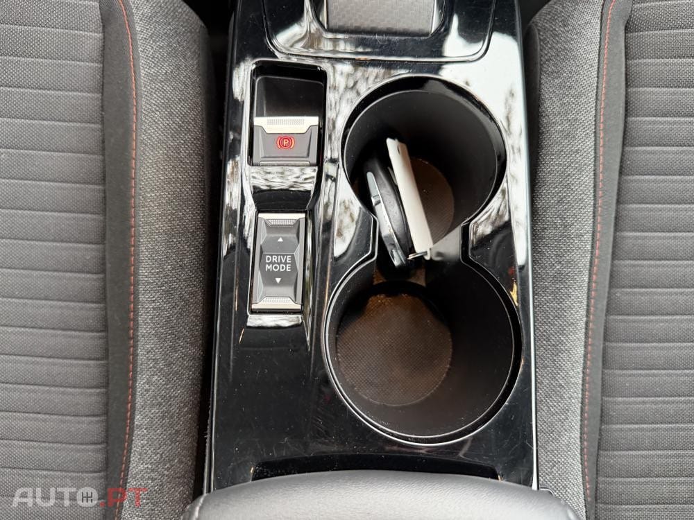 Peugeot E-208 50 kWh Allure Pack