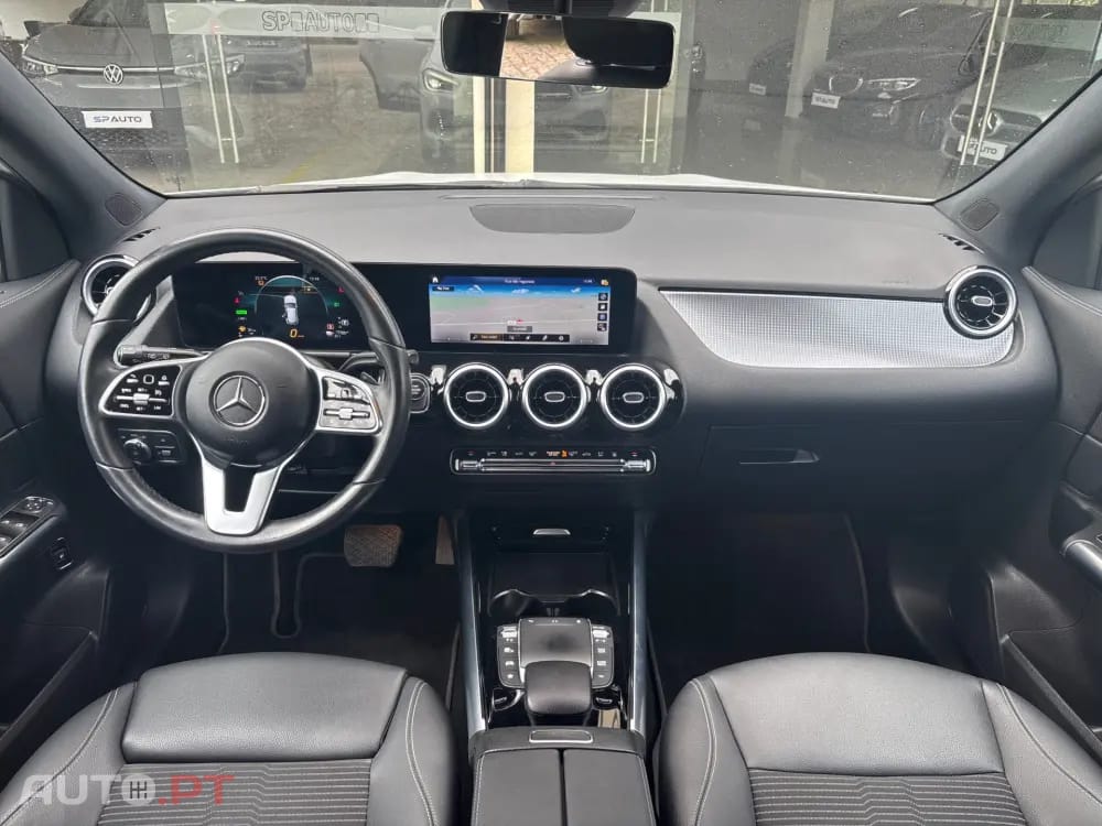 Mercedes-Benz GLA 250 e 8G-DCT Style
