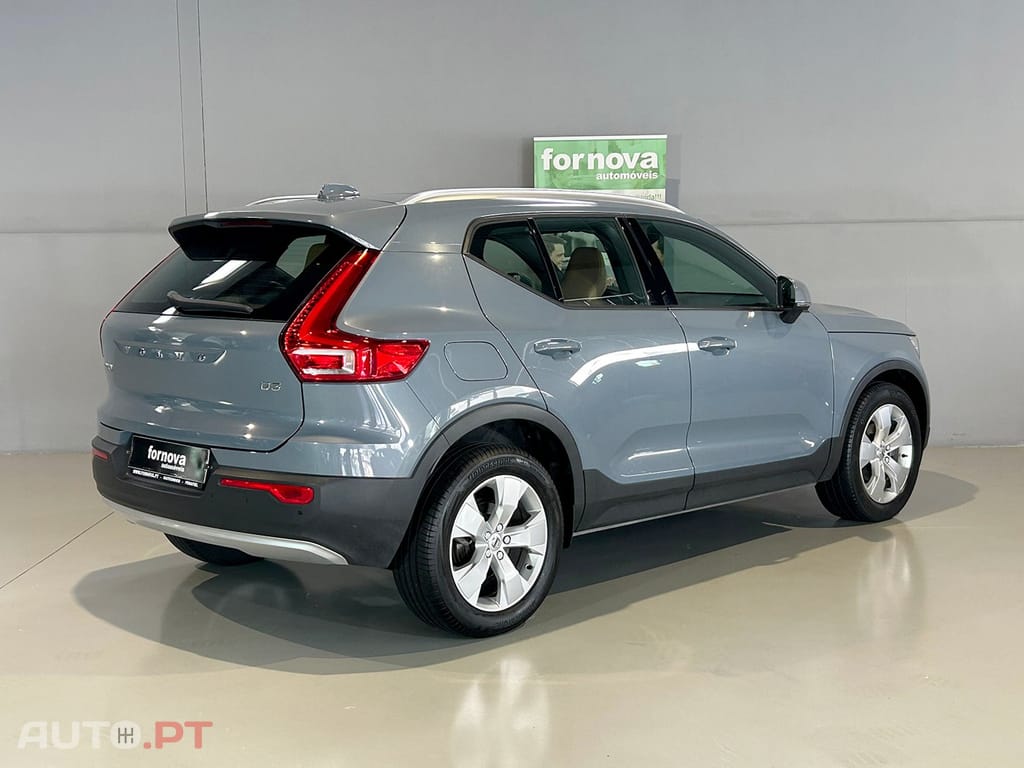 Volvo XC40 2.0 D3 Geartronic Momentum Plus