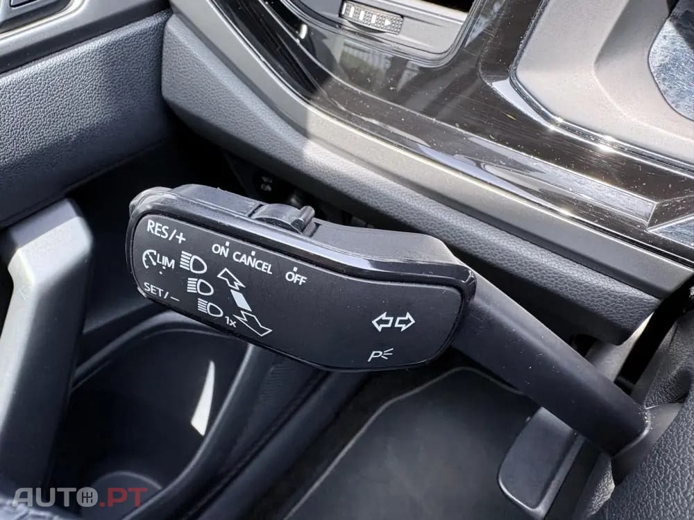 Volkswagen Polo 1.0 Confortline