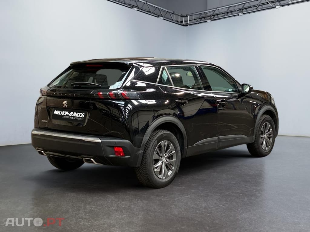 Peugeot 2008 1.2 PureTech Active Pack EAT8