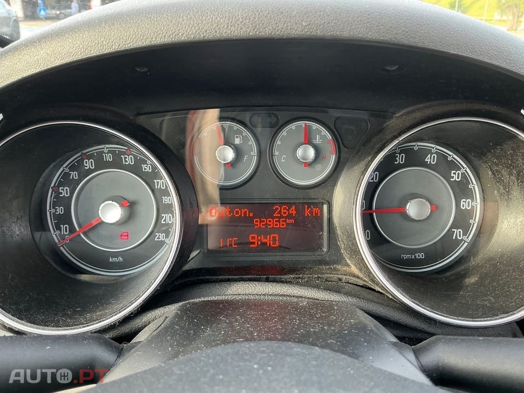 Fiat Punto Evo 1.4 M-Air Racing