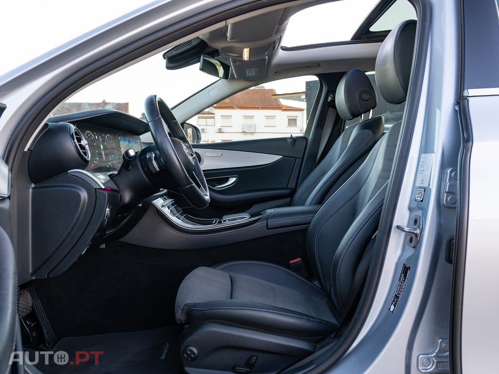 Mercedes-Benz E 300 de Avantgarde 4Matic