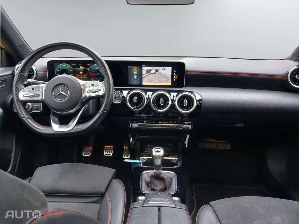 Mercedes-Benz A 180 AMG LINE