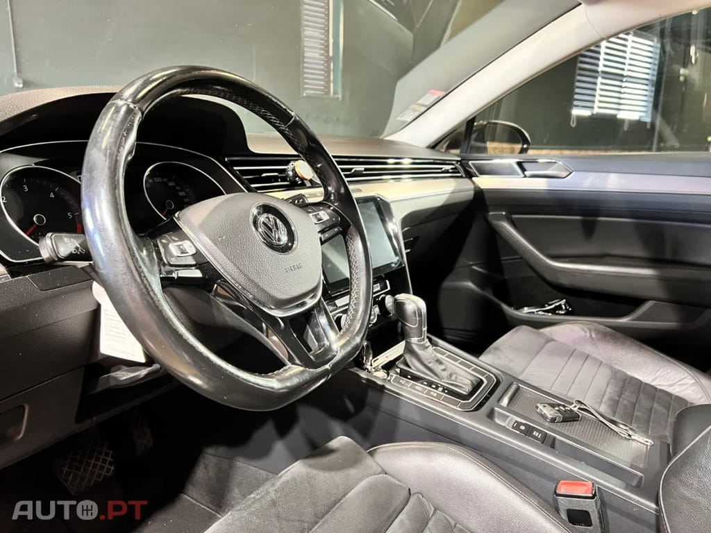 Volkswagen Passat 2.0 BiTDI 240cv DSG | Nacional | Full Extras | 2015