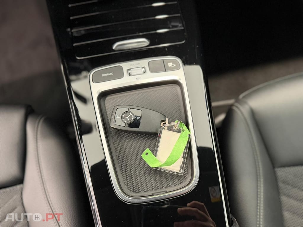 Mercedes-Benz A 200 Outro