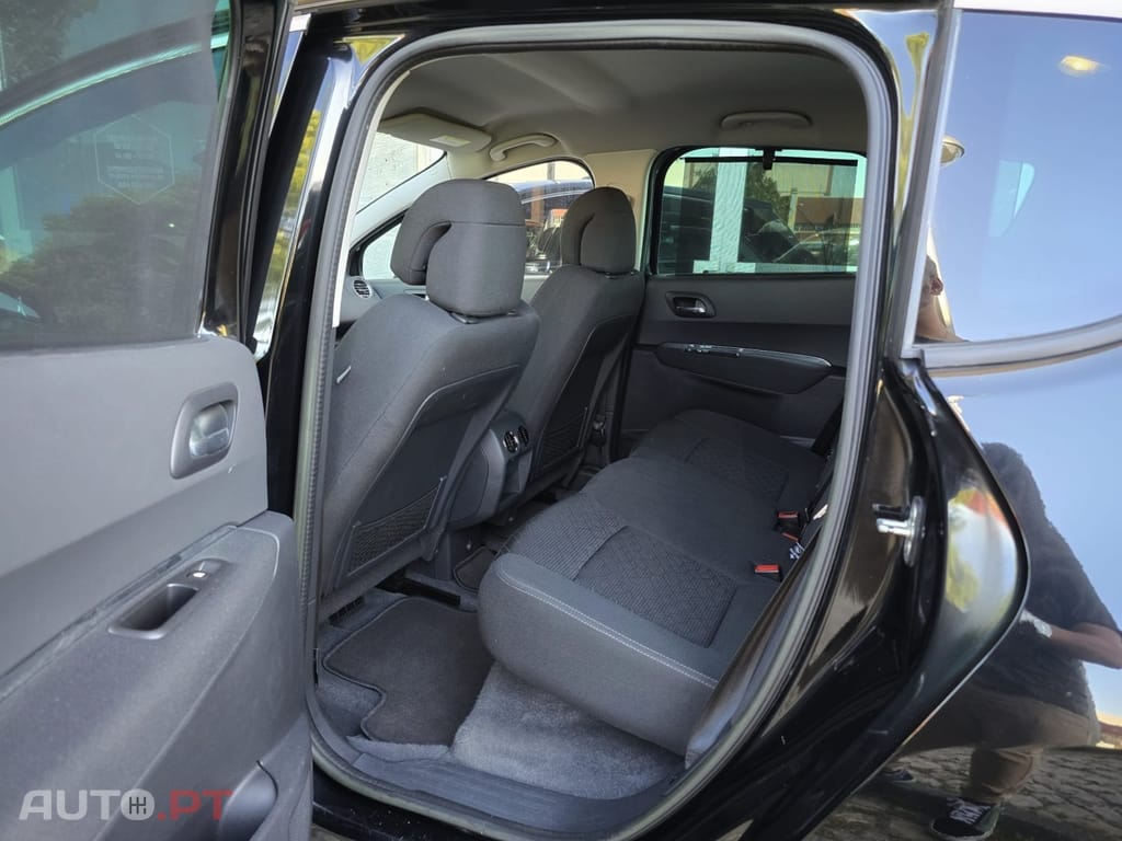 Peugeot 3008 1.6 e-HDi SE Style 2-Tronic