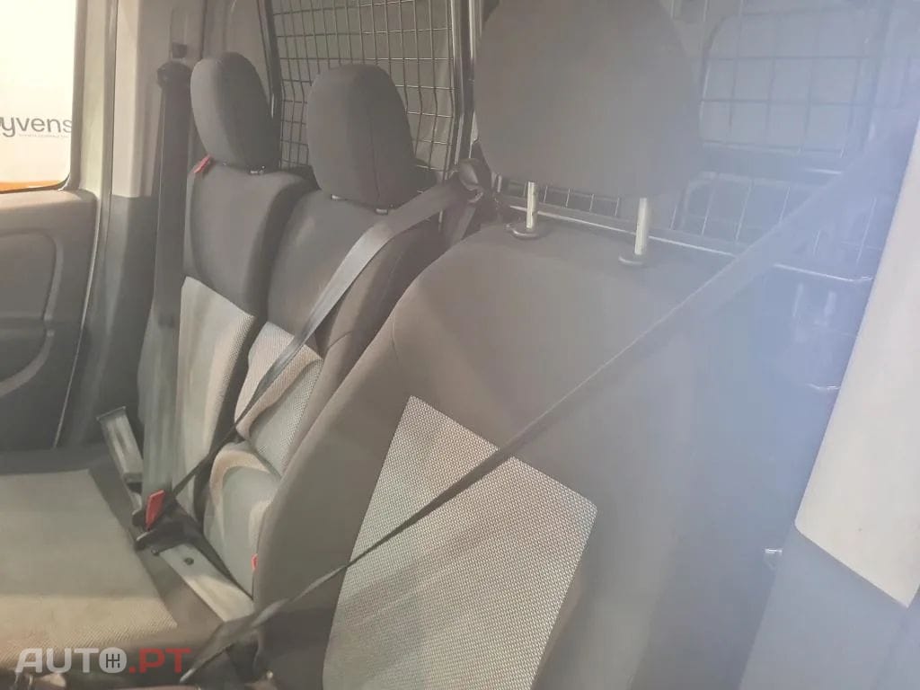 Fiat Doblo Cargo 1.3 MJ Easy 3L