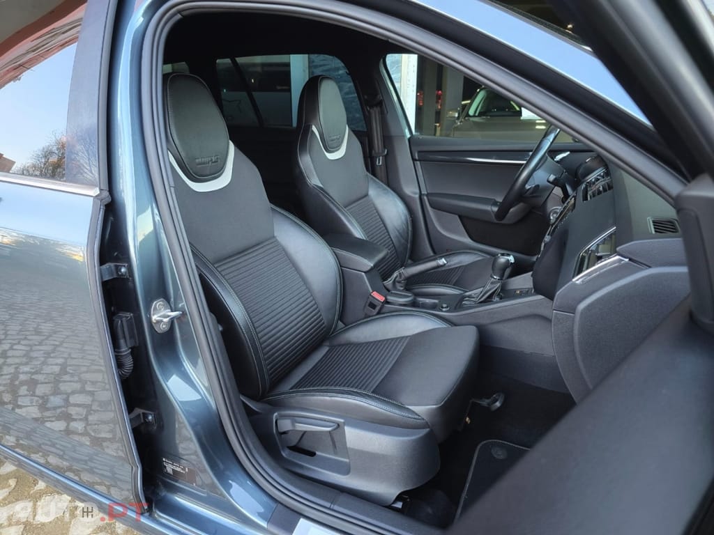 Skoda Octavia Break 2.0 TDI DSG RS