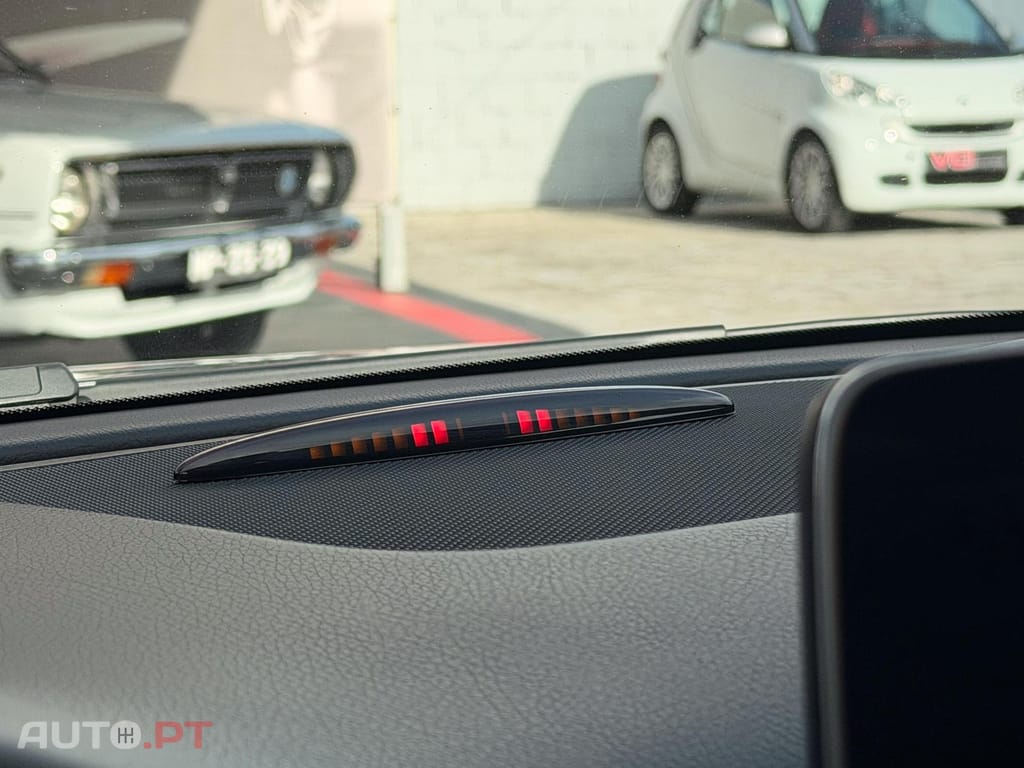 Mercedes-Benz CLA 180 Shooting Brake AMG LINE