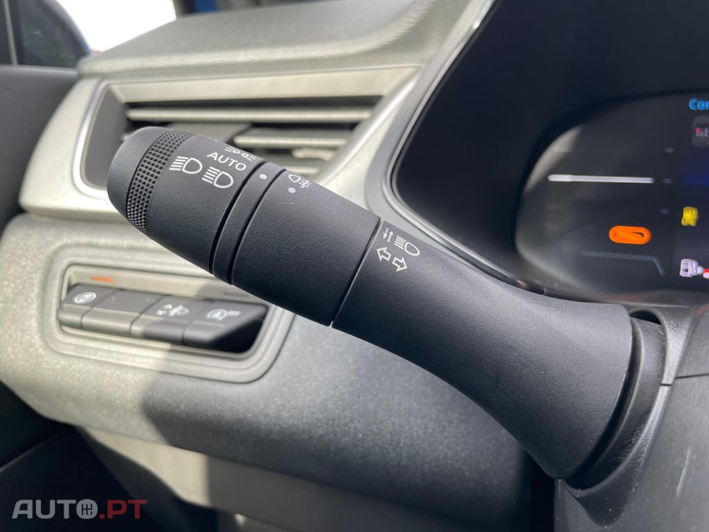 Renault Captur 1.0 TCe Techno Bi-Fuel