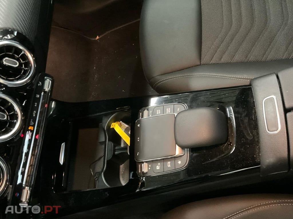 Mercedes-Benz A 250 e Style Plus