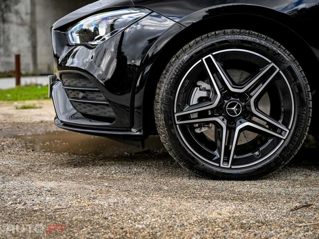 Mercedes-Benz CLA 250 e AMG Line