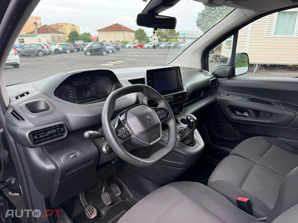 Peugeot Partner 1.5 BlueHDi Premium Standard
