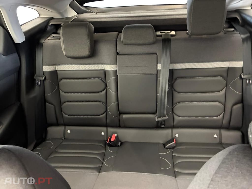 Citroen C4 1.5 BlueHDi Shine EAT8