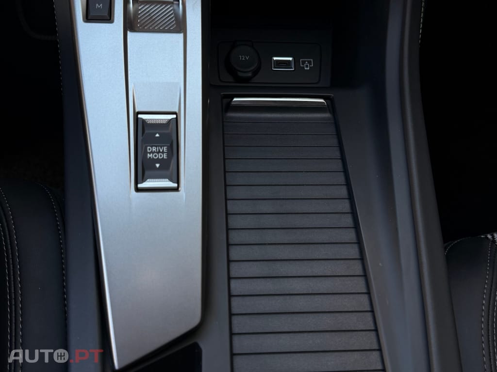 Peugeot 408 1.6 Hybrid GT e-DCS7