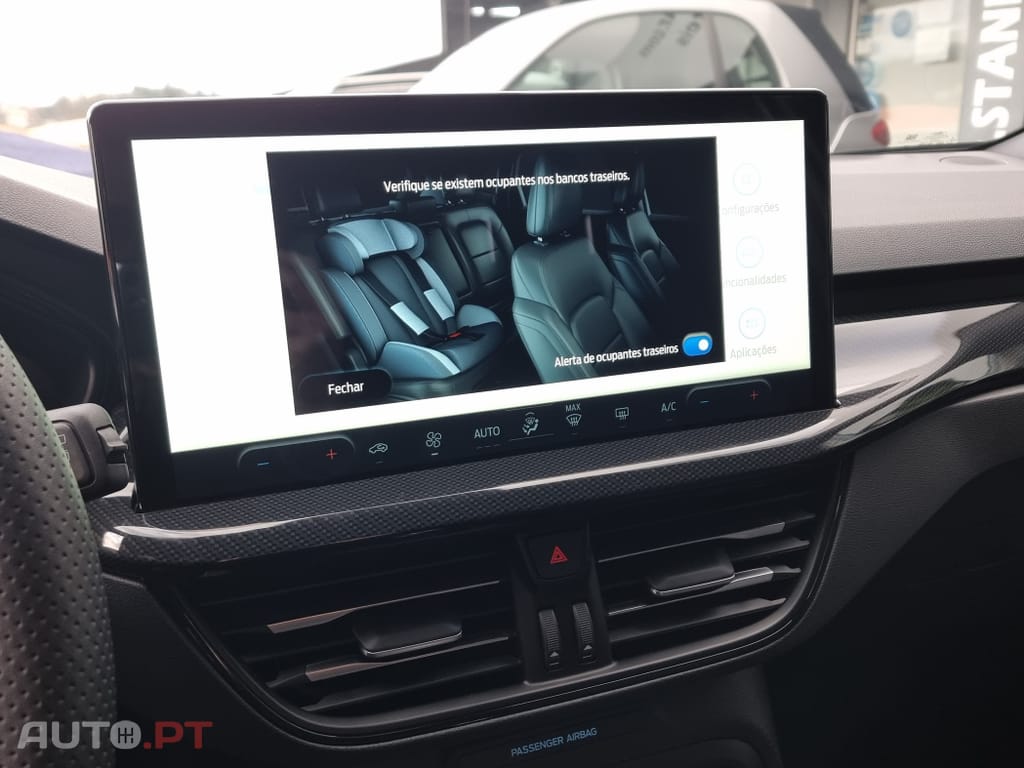 Ford Focus 1.0 EcoBoost MHEV ST-Line