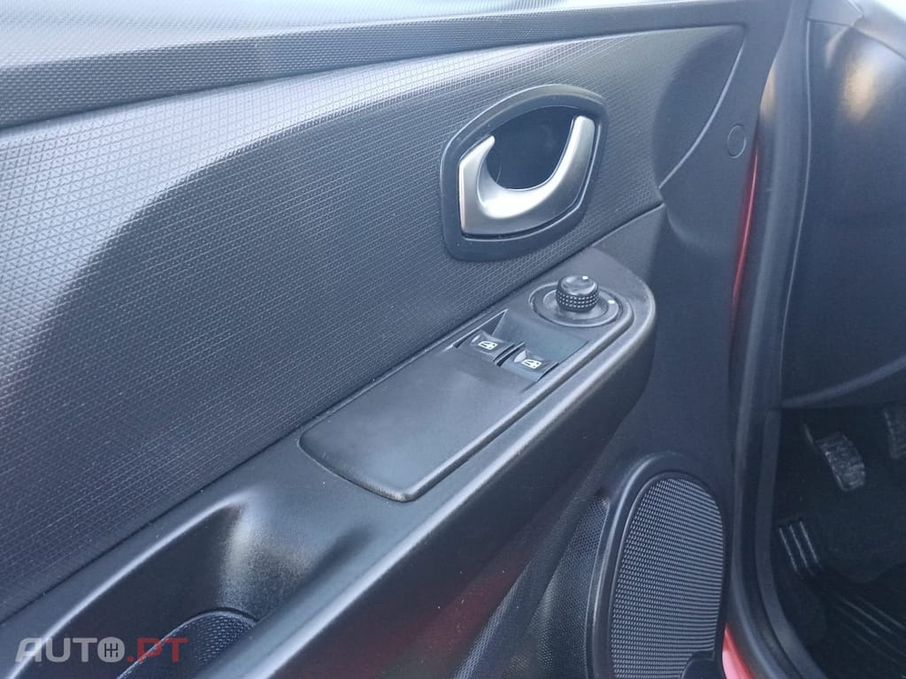 Renault Clio 1.5 dCi Limited