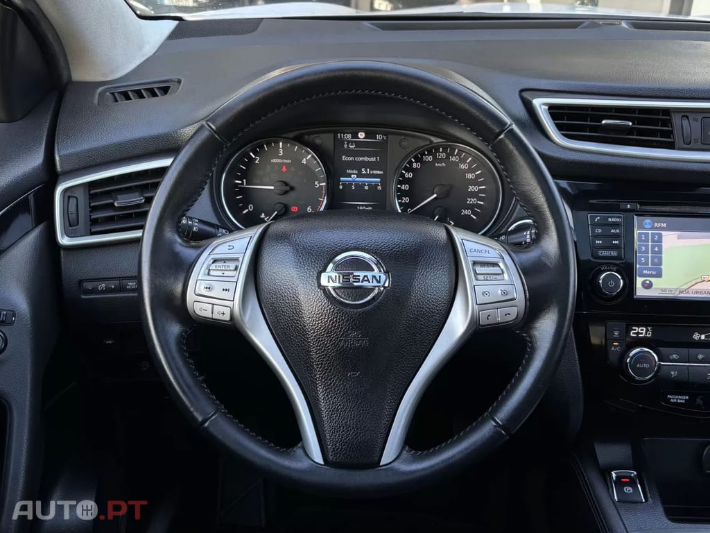 Nissan Qashqai 1.5 dCi N-Connecta Led