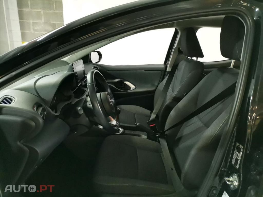 Toyota Yaris 1.0 VVT-I Comfort
