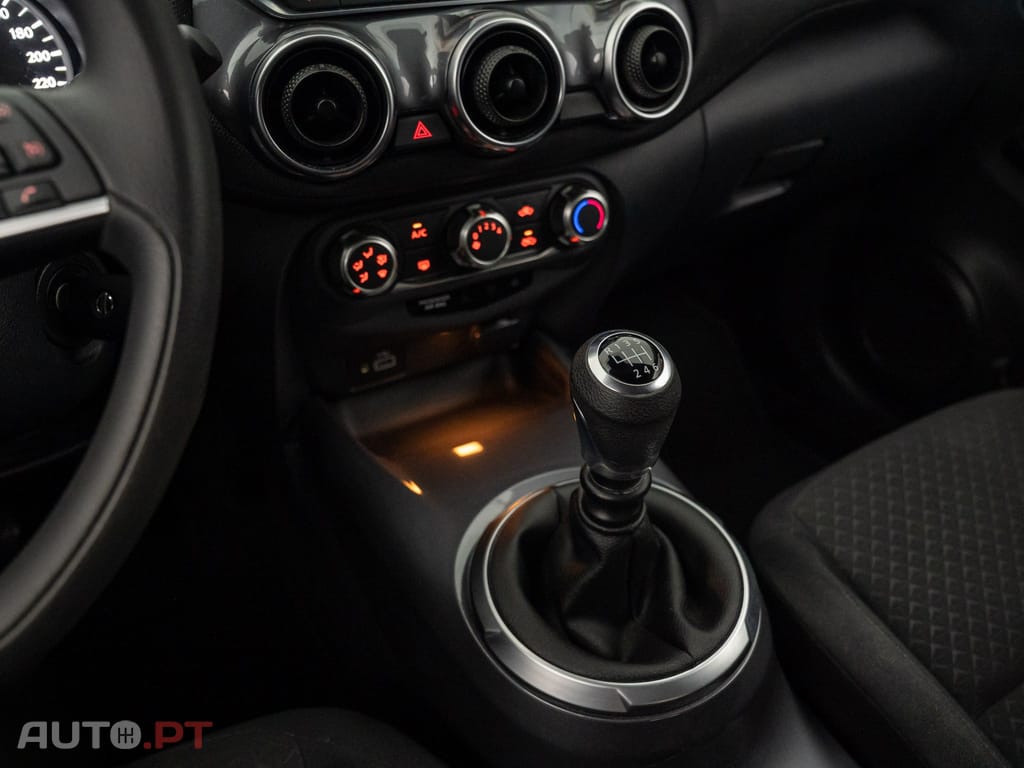 Nissan Juke 1.0 DIG-T Acenta