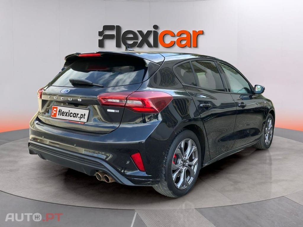 Ford Focus 1.0 EcoBoost MHEV ST-Line
