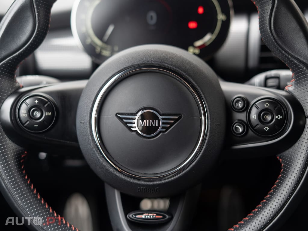 MINI Cooper Cooper Premium JCW Auto