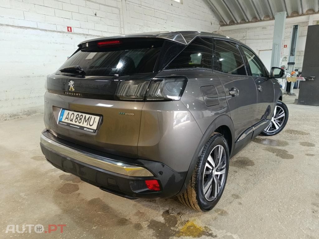 Peugeot 3008 1.6 Hybrid Allure Pack e-EAT8
