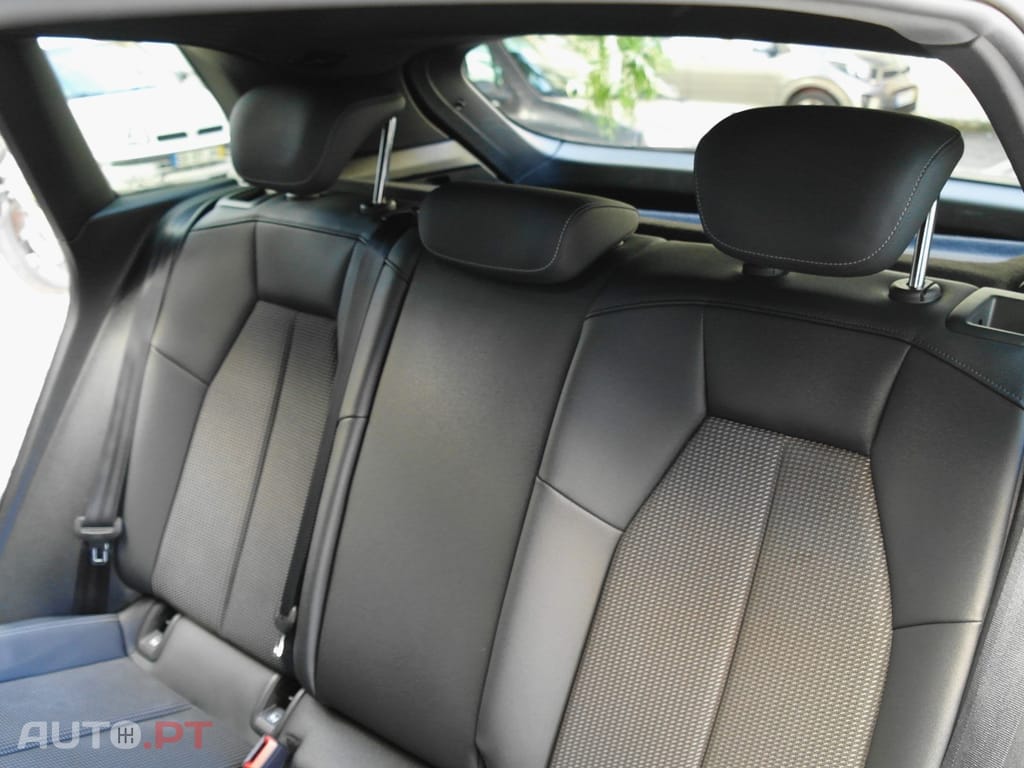 Audi Q4 E-Tron 45 82 kWh SE Business