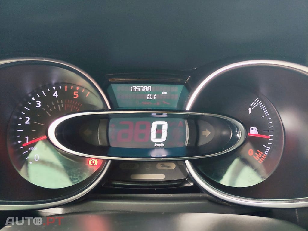 Renault Clio 1.5 dCi Limited