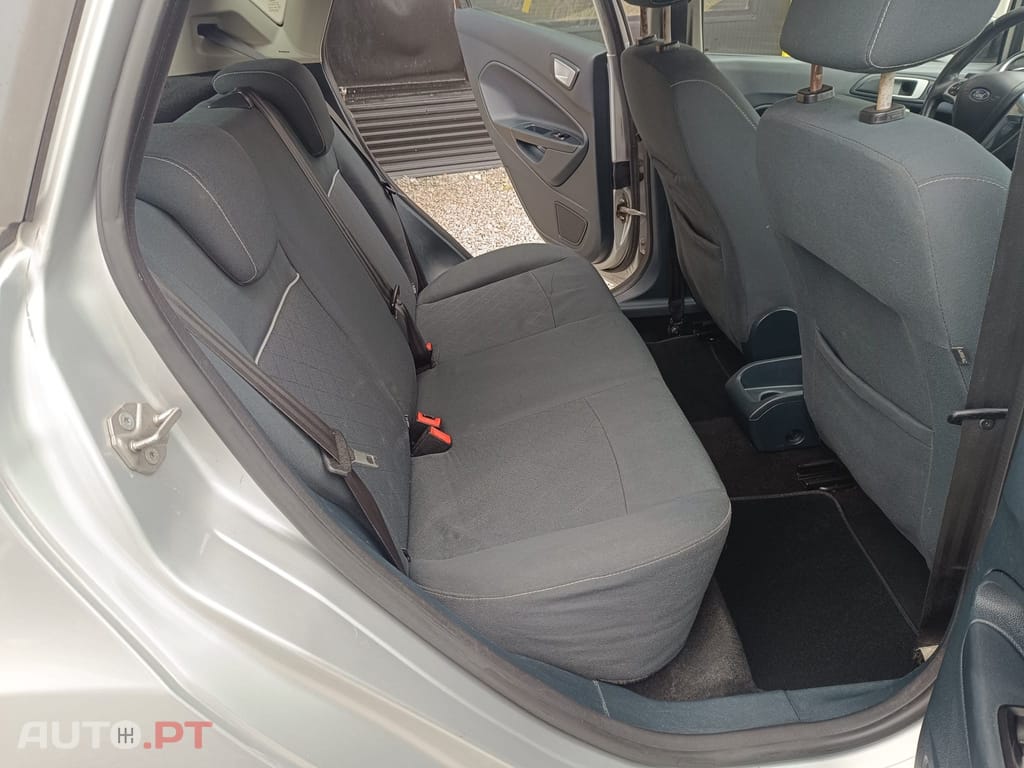 Ford Fiesta 1.4 TDCI Titanium