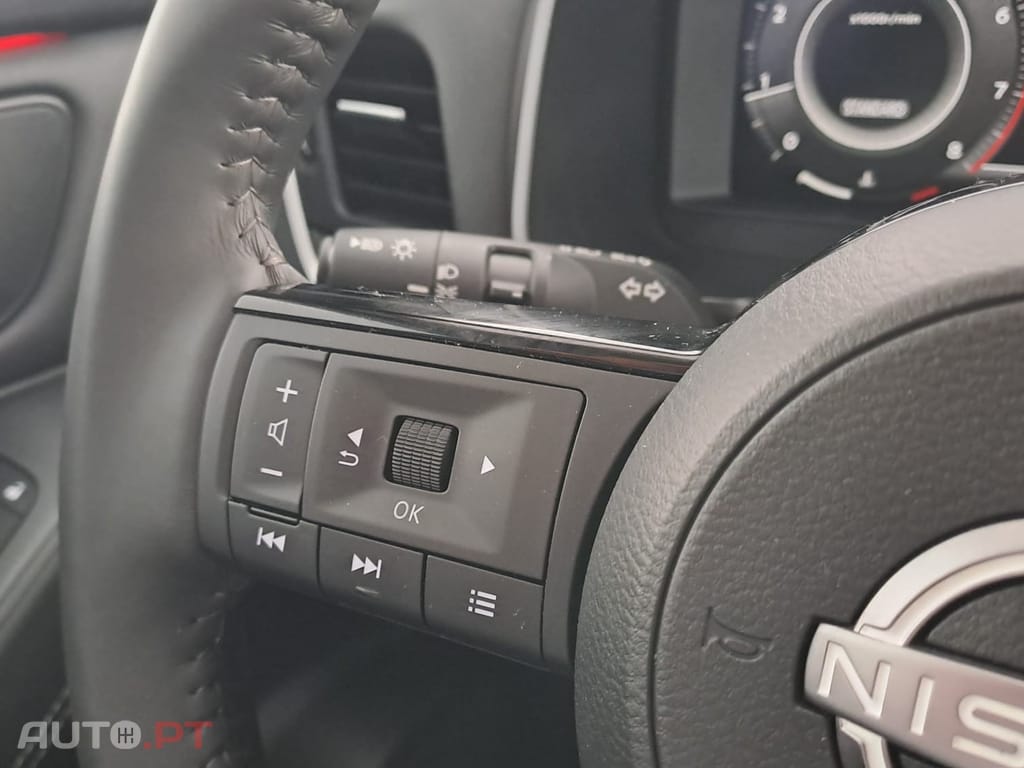 Nissan Qashqai 1.3 DIG-T N-Connecta LED