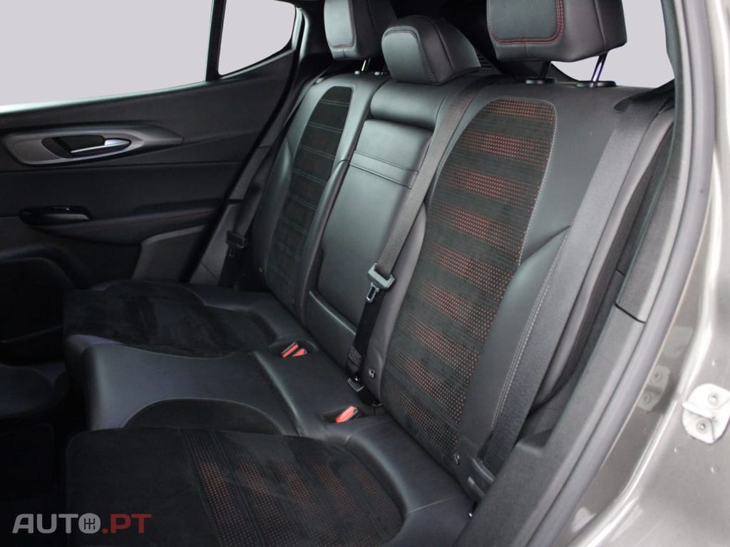 Alfa Romeo Tonale 1.3 HYBRID Q4 VELOCE