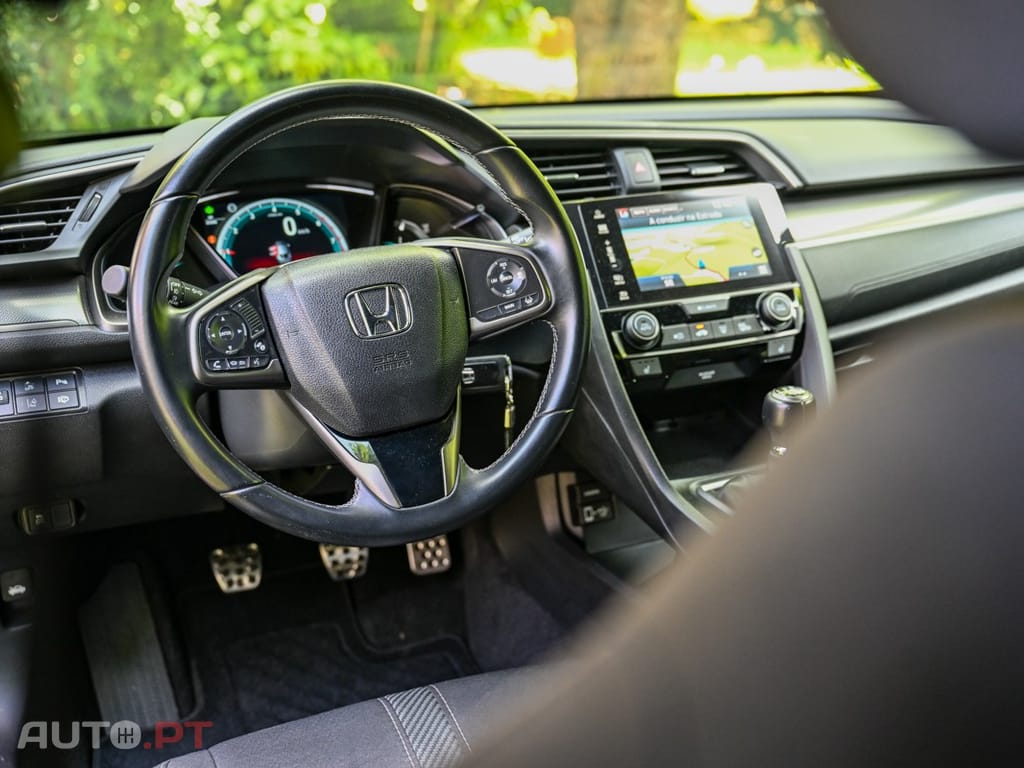 Honda Civic 1.0 i-VTEC Executive