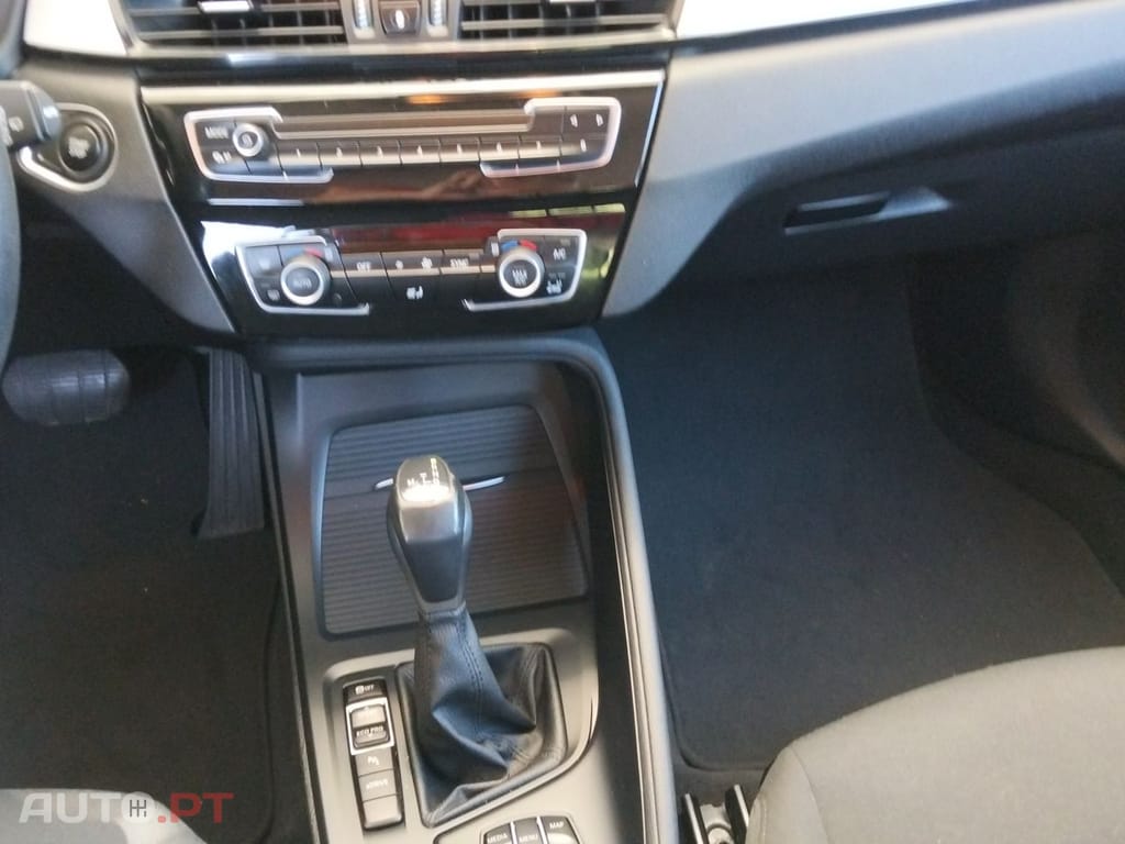 BMW X1 25 e xDrive Corporate Edition