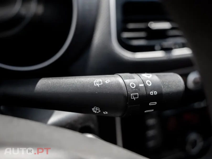 Fiat Punto 1.3 M-Jet Easy S&S — fotografia 14