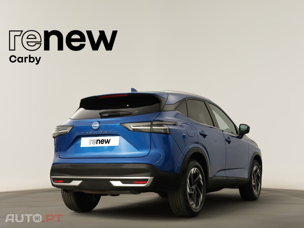Nissan Qashqai Qashqai 1.3 DIG-T N-Connecta LED Xtronic