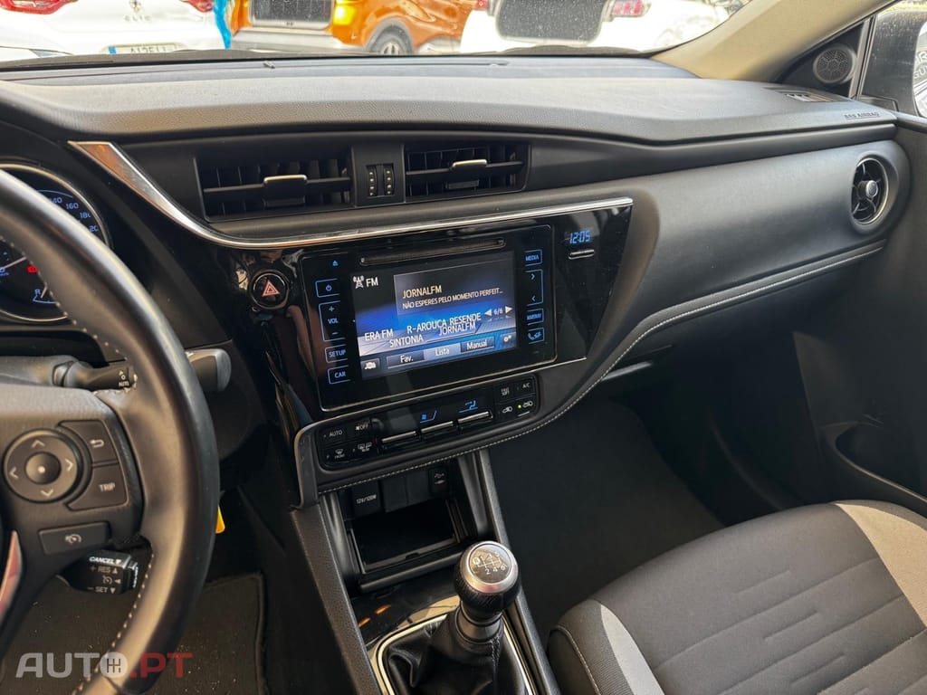 Toyota Auris 1.2T Exclusive