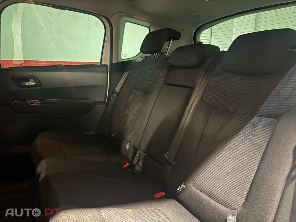 Peugeot 3008 1.6 HDi Sport
