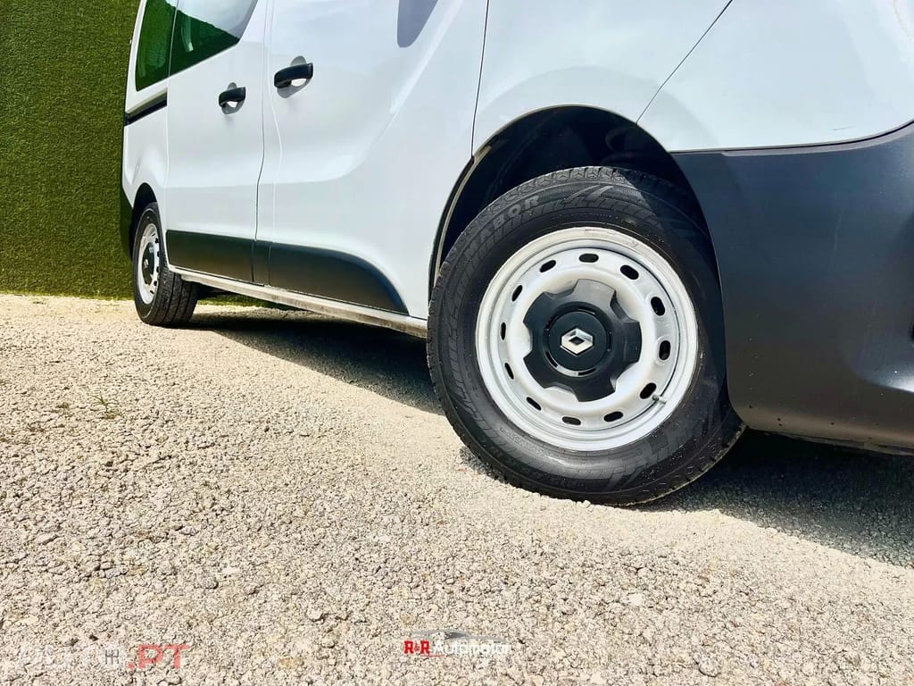 Renault Trafic 1.6dCi L1H1 9 Lugares