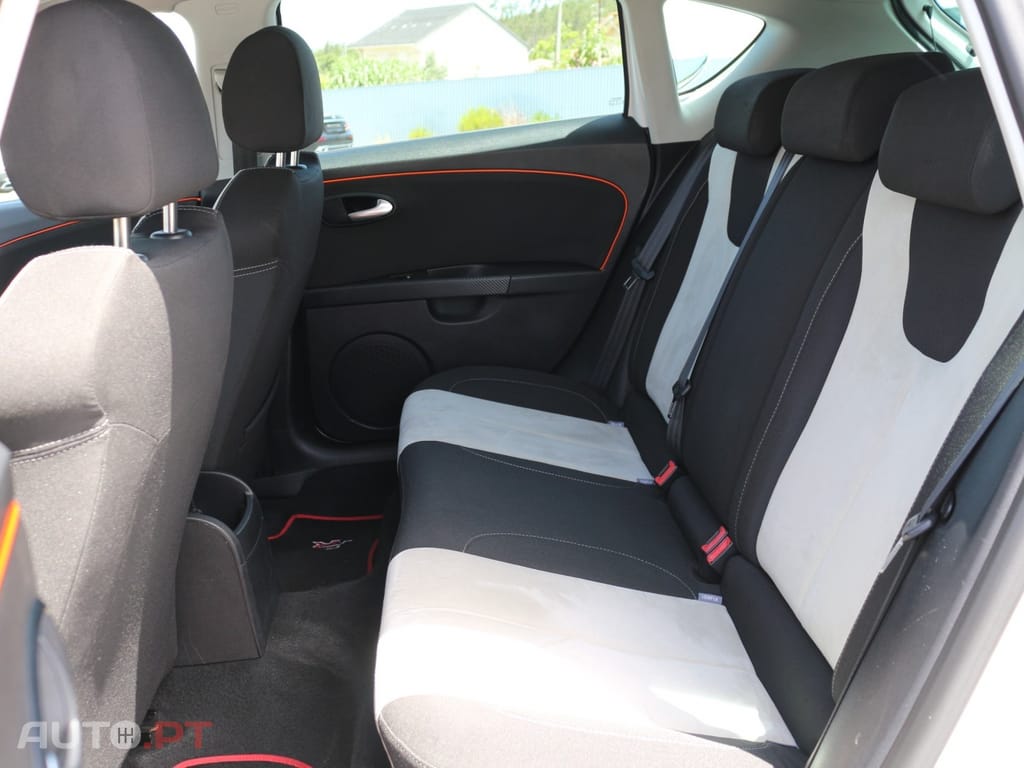 Seat Leon 2.0 TDI FR 18 Tiago Monteiro