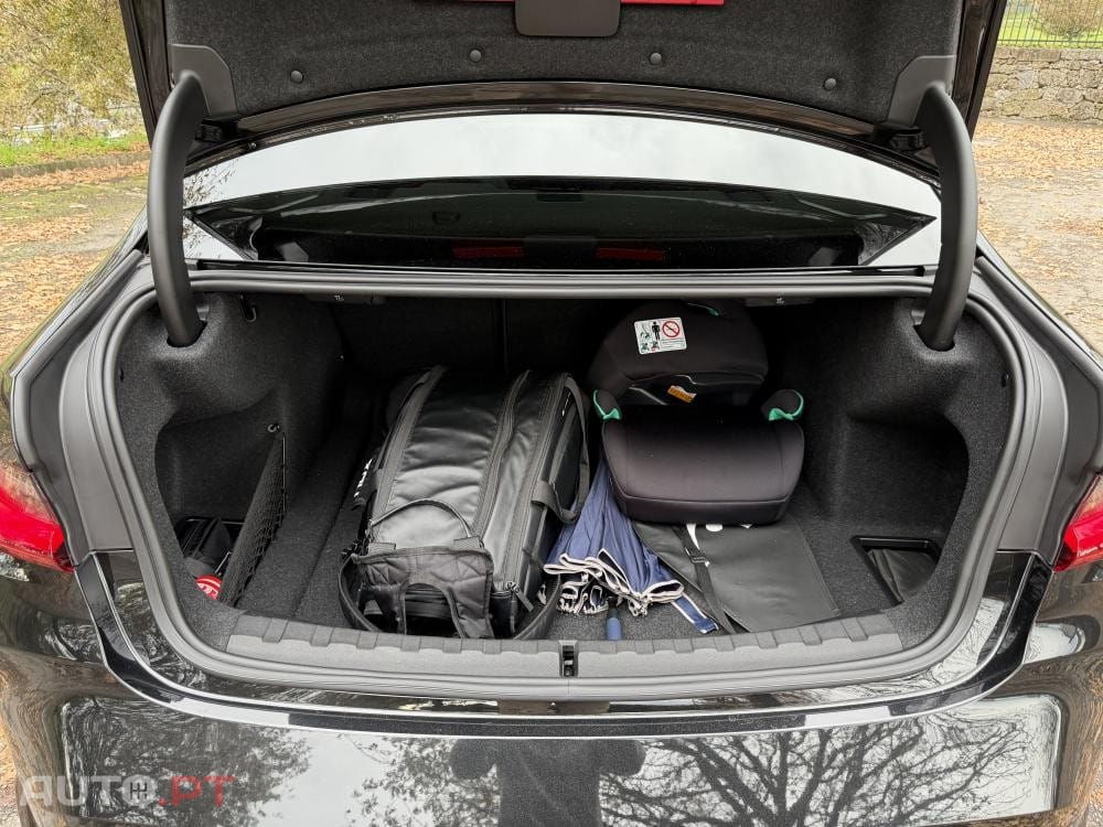 BMW M3 Competition Pack 50 anos M