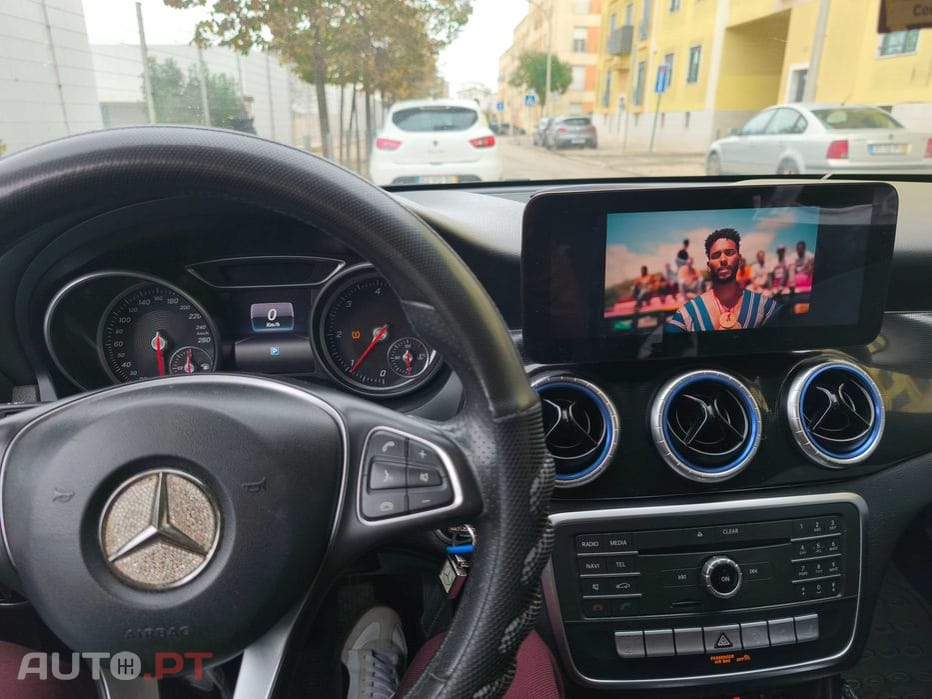 Mercedes-Benz CLA 180 Carrinha