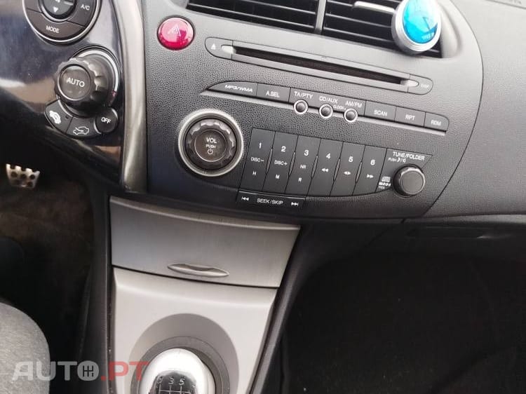 Honda Civic 1.4 Sport