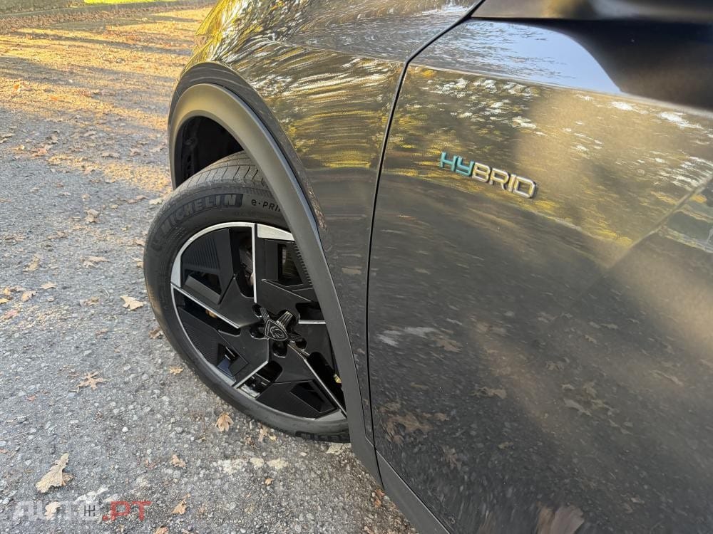 Peugeot 408 1.6 Hybrid GT e-EAT8