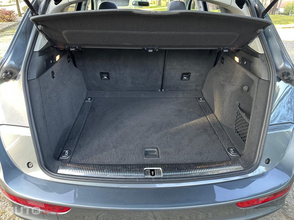 Audi Q5 2.0 TDI quattro S-line S-tronic